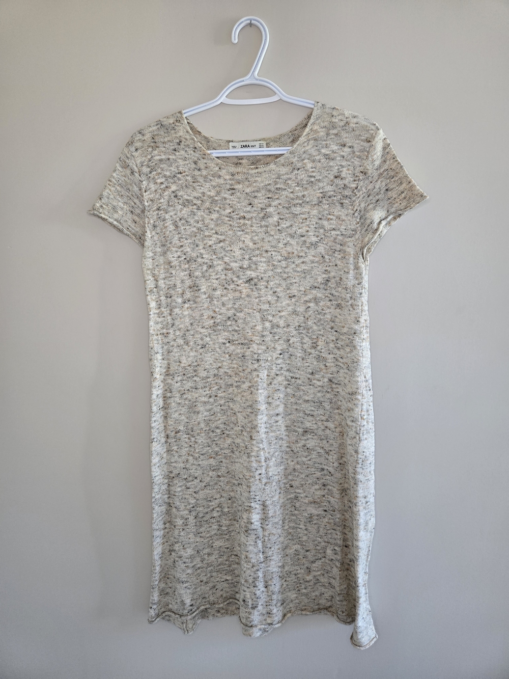Zara knit short sleeve crewneck dress in oatmeal speckle, medium, new